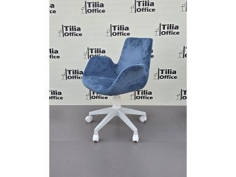 Maki Çalışma ve Çocuk Koltuğu Beyaz Ayak Mavi